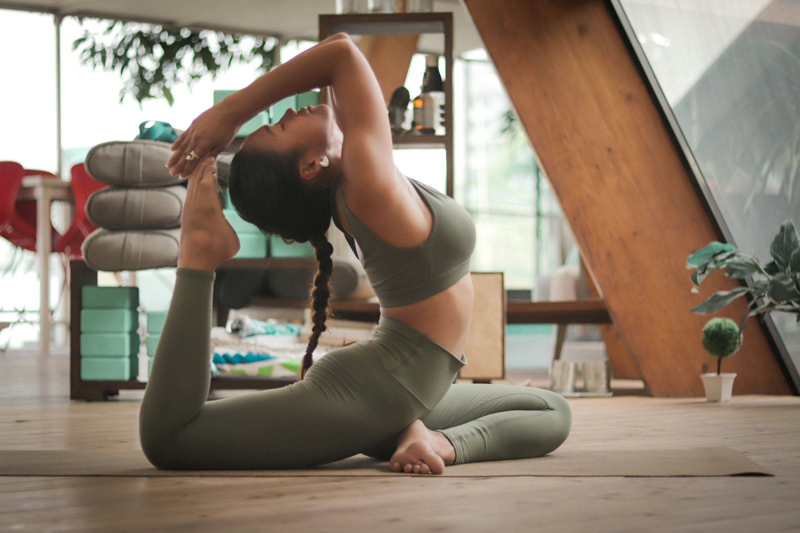 Flow Pilates & Yoga